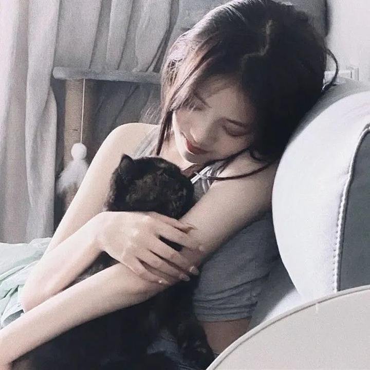 柯柯·帕尔莫 / 娜奥米·阿基 / 泰勒·佩奇 / 柳波 / 黛米·摩尔 / 艾莎·冈萨雷斯 / 纳贾·布雷德利 / 勒凯斯·斯坦菲尔德 / 威尔·保尔特 / 唐·钱德尔 / 卡拉·杨 / 杰梅因·福勒 / 汉娜·艾琳 / 凯瑞斯·多西 / 瑞切尔·沃尔特斯 / 艾伦·Z / 皮特·李 / 维果·莫腾森 / 罗宾·席德 / 亚当·德维尼 / 马赫迪·科奇 / 埃里克·安德烈
